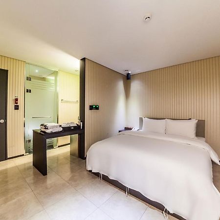 Jbis Hotel Uijeongbu Bagian luar foto