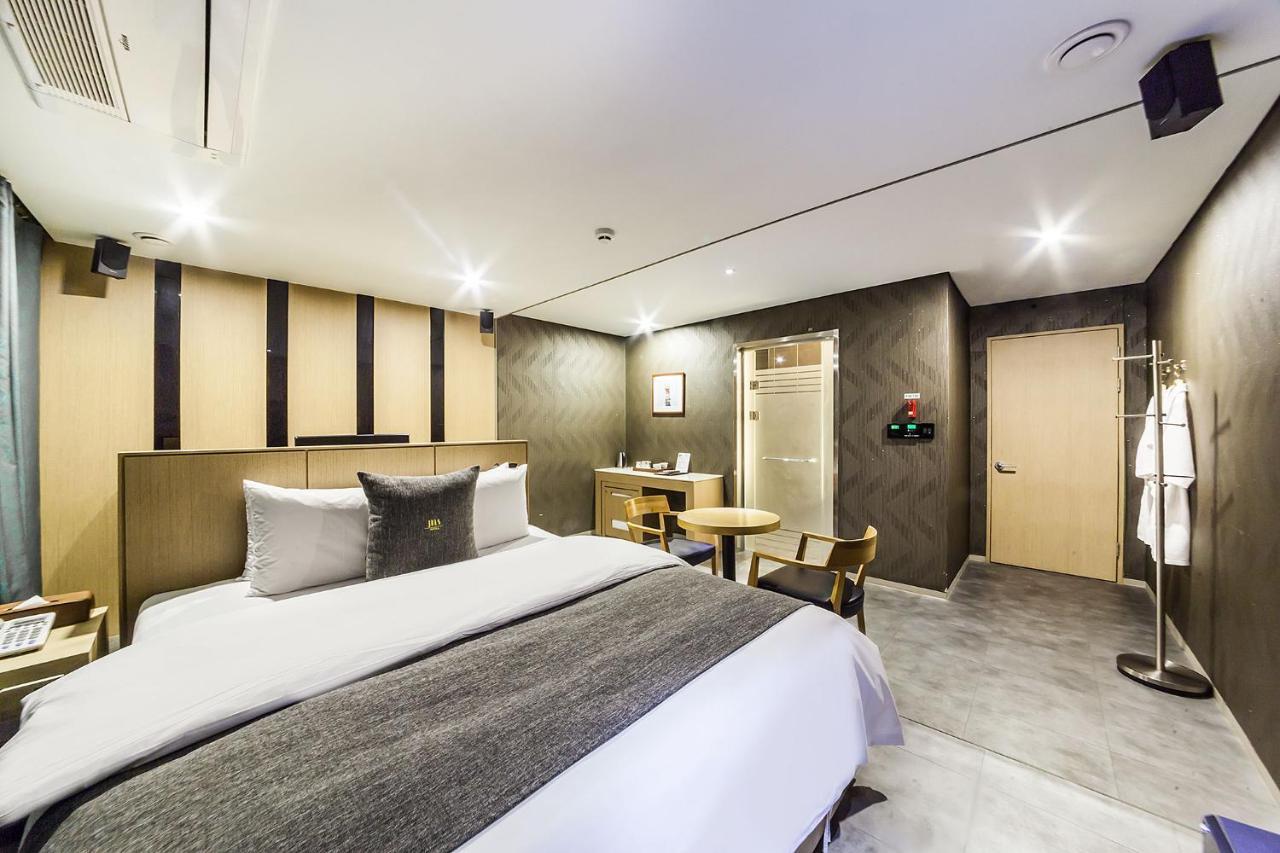 Jbis Hotel Uijeongbu Bagian luar foto