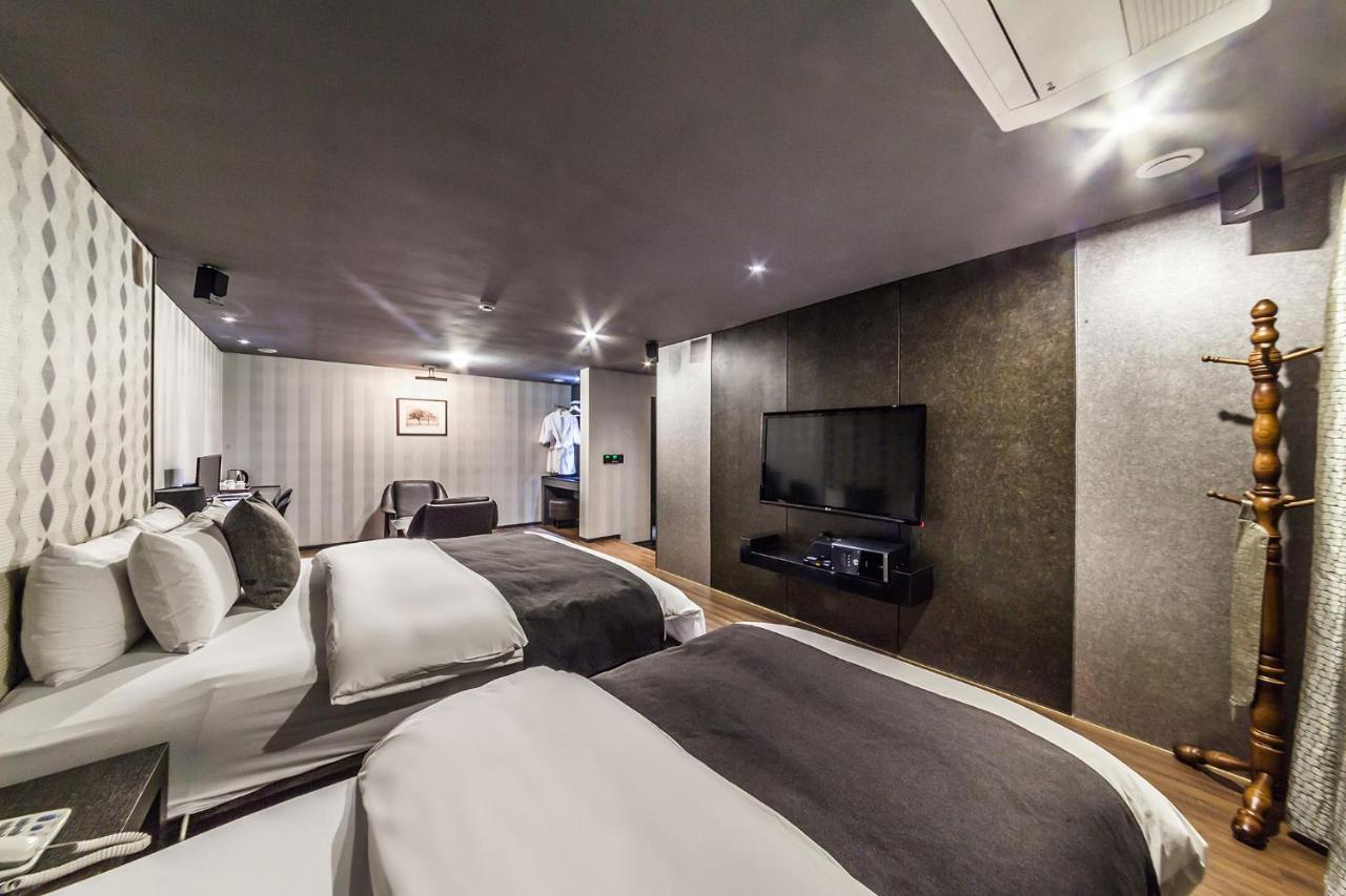 Jbis Hotel Uijeongbu Bagian luar foto