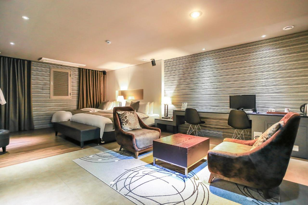 Jbis Hotel Uijeongbu Bagian luar foto