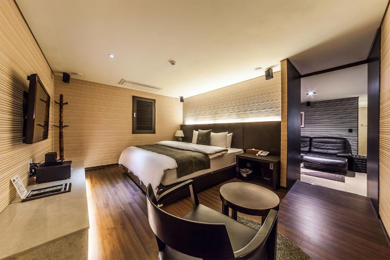 Jbis Hotel Uijeongbu Bagian luar foto