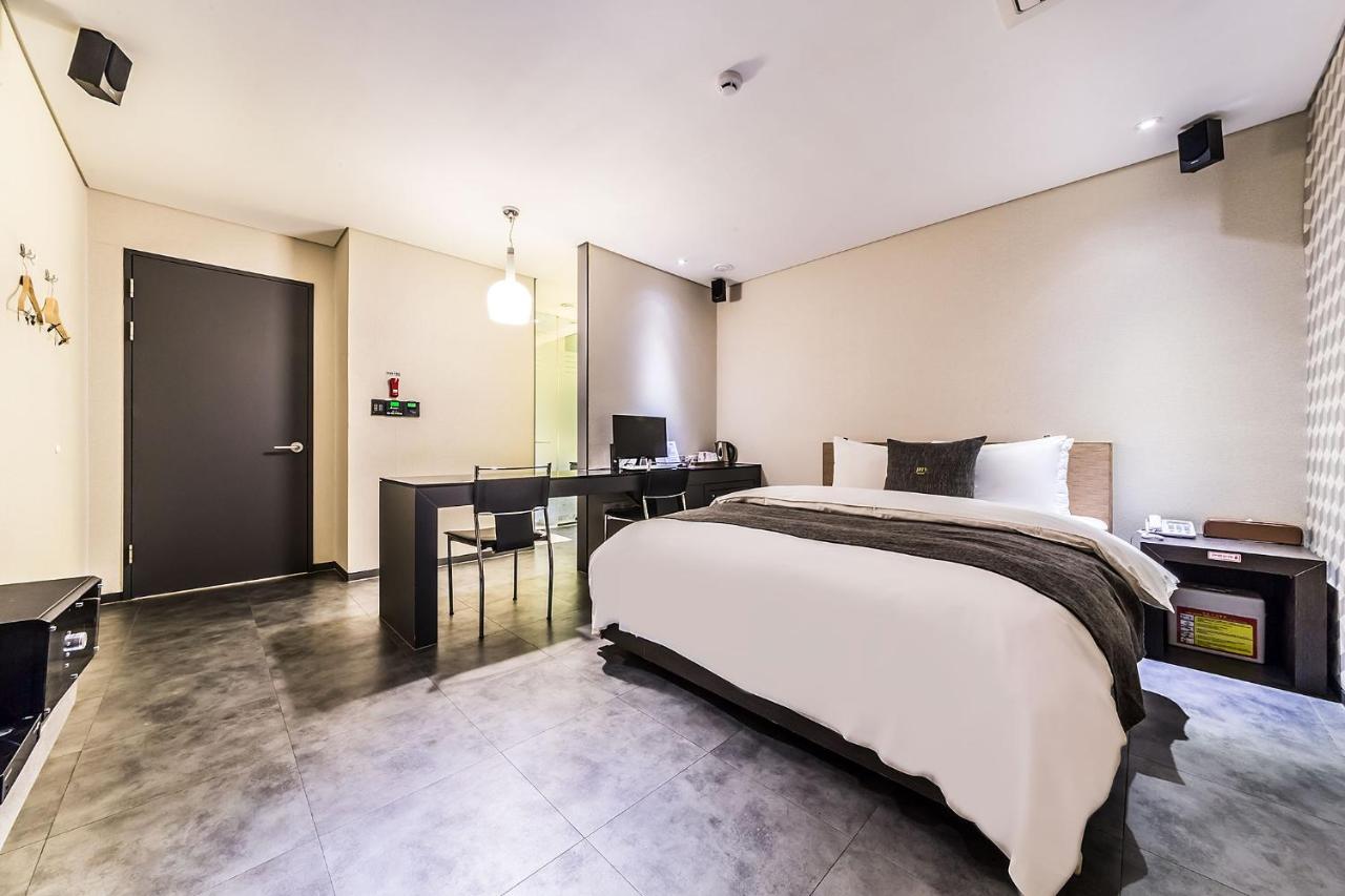 Jbis Hotel Uijeongbu Bagian luar foto