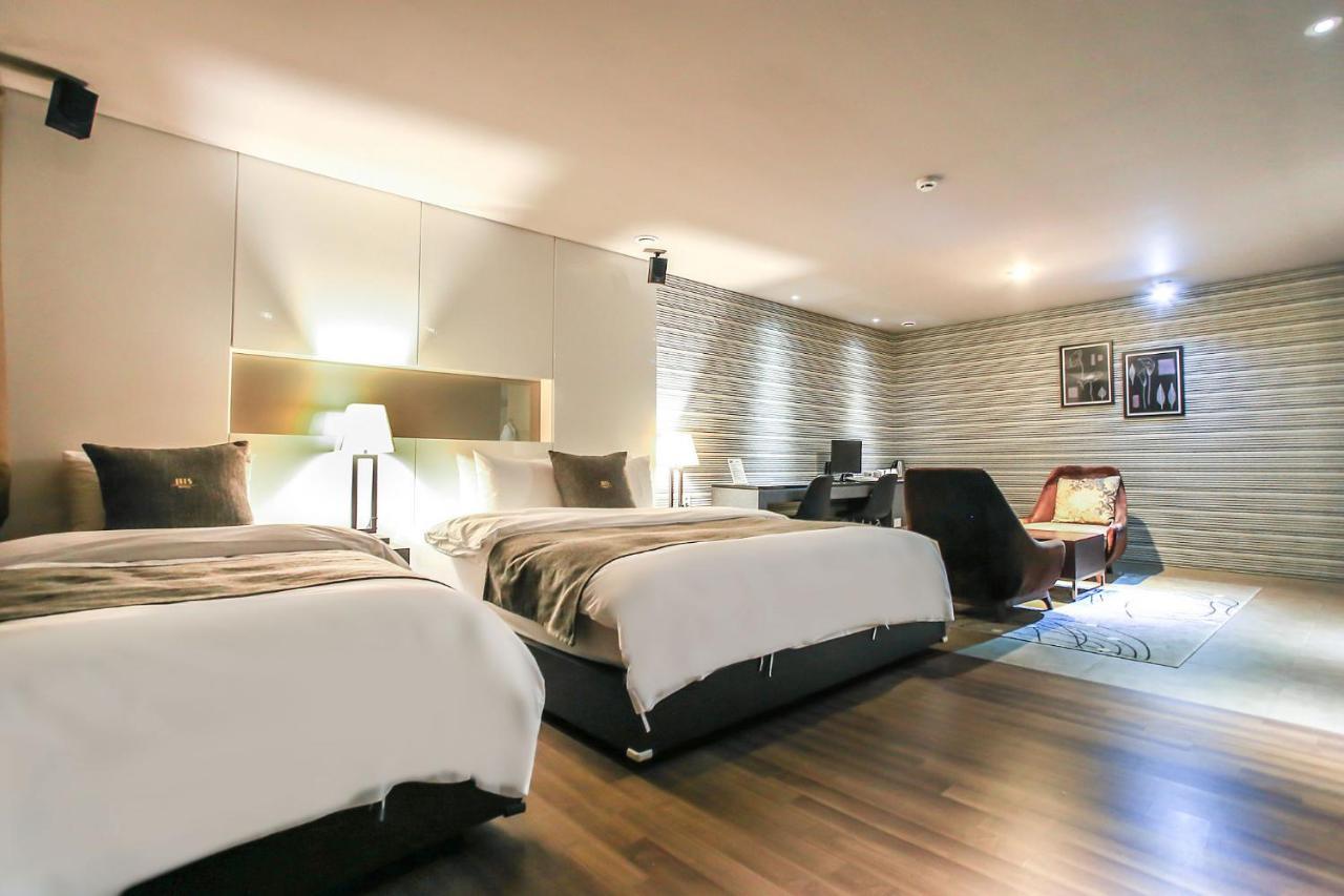 Jbis Hotel Uijeongbu Bagian luar foto