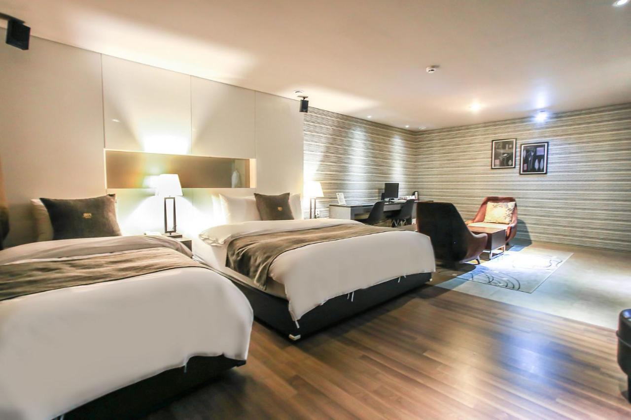 Jbis Hotel Uijeongbu Bagian luar foto
