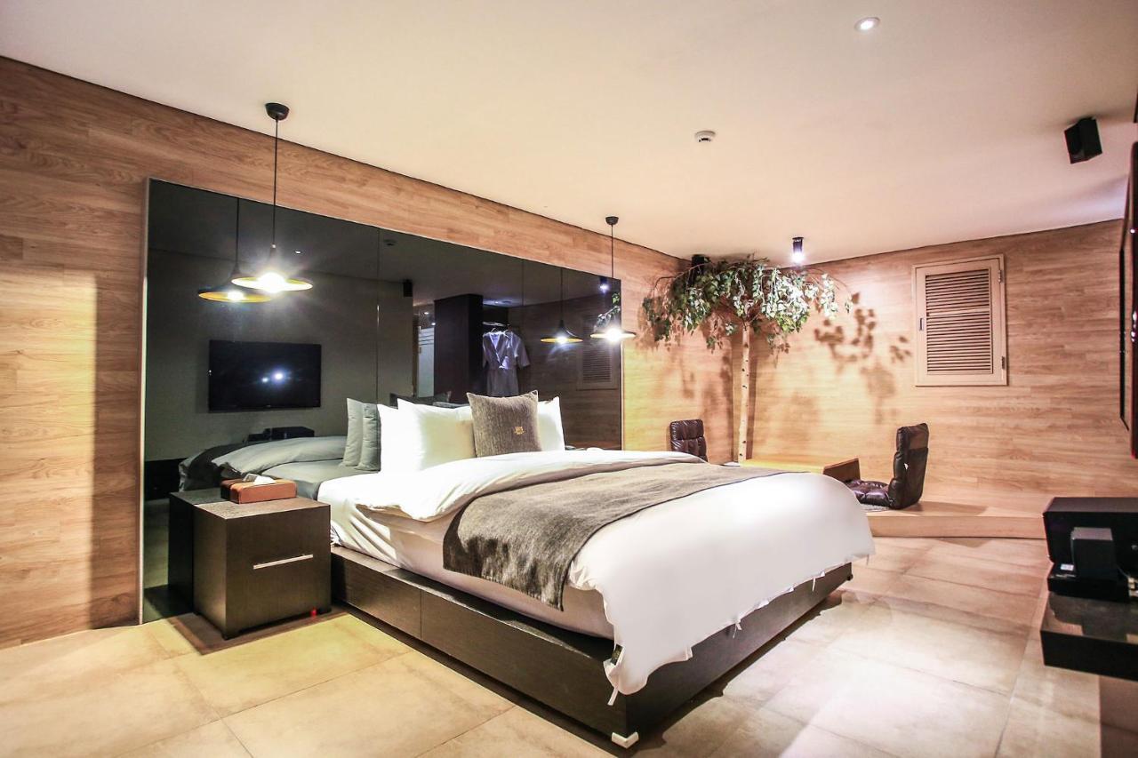 Jbis Hotel Uijeongbu Bagian luar foto